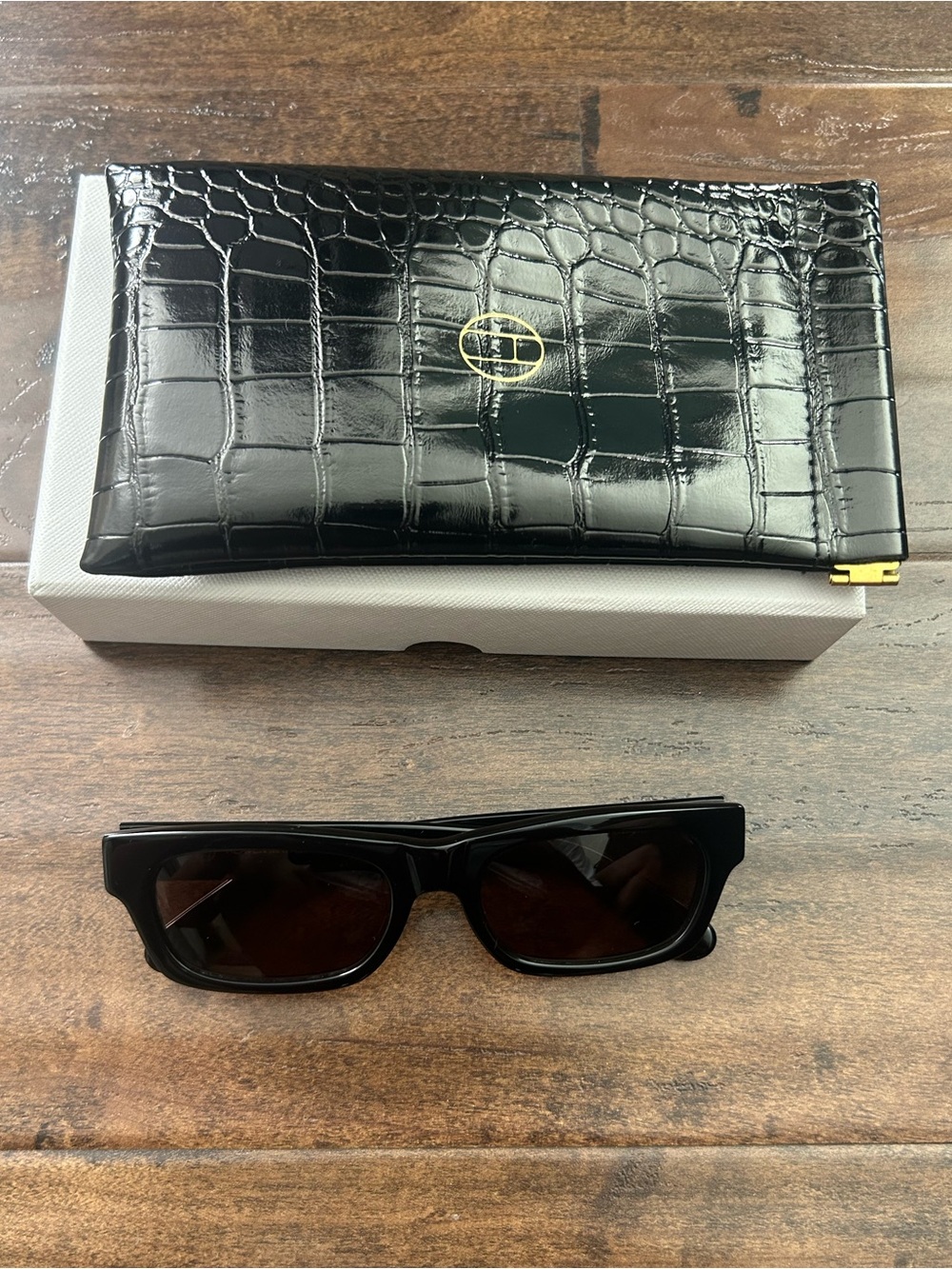 Heaven Mayhem Sloan Sunglasses - Picture 2 of 6